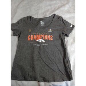 Nike Denver Broncos T-Shirt Womens XL Athletic Cut Super Bowl 50